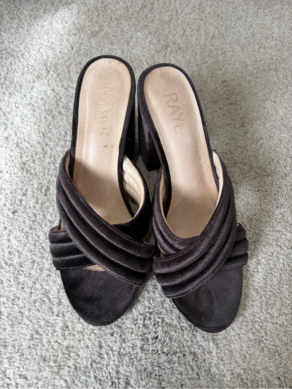 RAYE Bella Velvet Mules, Women’s Black Size 7 Heels, Block Heel Crisscross Shoes